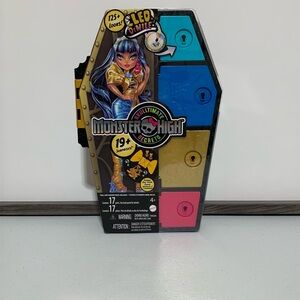 Monster High®: Skulltimate Secrets Cleo De Nile™ Doll with Dress-Up Locker-New